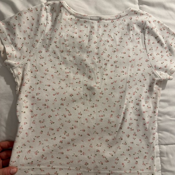 Zelly Floral Eyelet Top - Picture 5 of 6